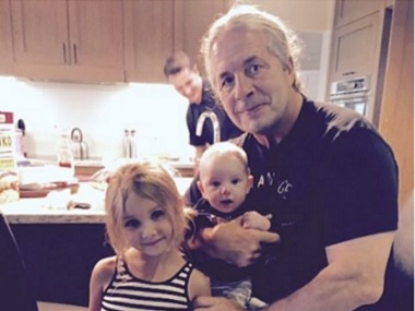 Put a sharpshooter on cancer! Support pours in after Bret Hart reveals prostate cancer diagnosis Put a sharpshooter on cancer! Support pours in after Bret Hart reveals prostate cancer diagnosis