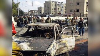 Suicide attacker explodes car bomb in Damascus, kills 10