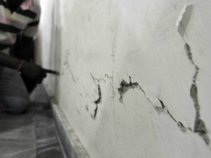Moderate earthquake of magnitude 5.5 hits Nepal, no casualties reported so far