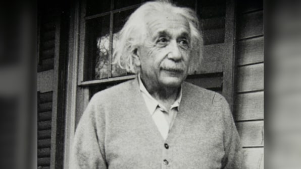 Albert Einstein's letters on quantum theory, god to be auctioned in Jerusalem on 20 June