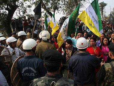 Gorkha Janmukti Morcha clash in Darjeeling: Police vehicles damaged, security personnel injured Gorkha Janmukti Morcha clash in Darjeeling: Police vehicles damaged, security personnel injured