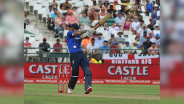 Lunch report: Alex Hales hits a century to help England post 236 against SA in fifth and final ODI