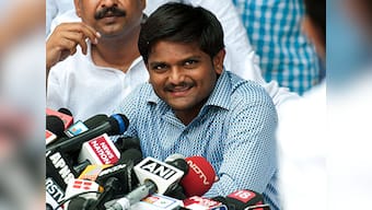 No intention to join any political party, says Hardik Patel