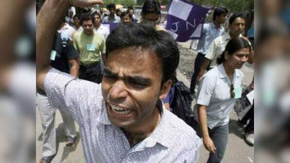 JNU students call off hunger strike even as protests continue outside Delhi Police headquarters