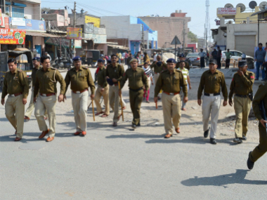 Jat quota stir: Security forces attacked by stone-pelting mobs in Sonepat; death toll climbs to 16 Jat quota stir: Security forces attacked by stone-pelting mobs in Sonepat; death toll climbs to 16