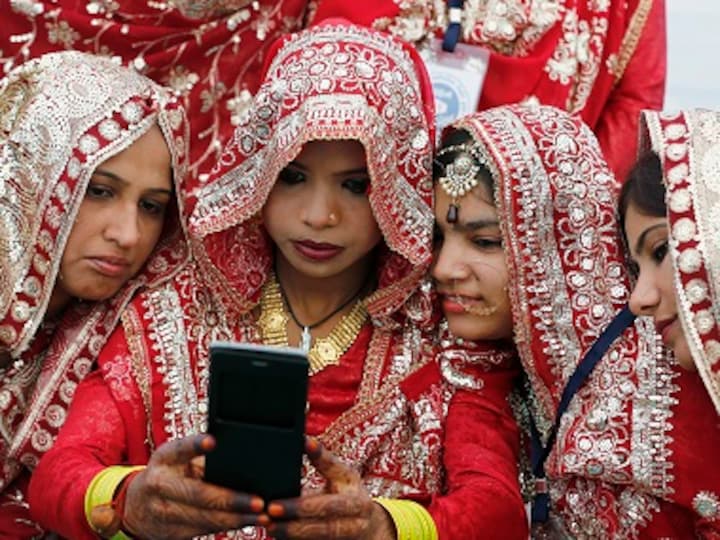 Budget 2016: With duty on components raised, mobile phones and tablets to cost more