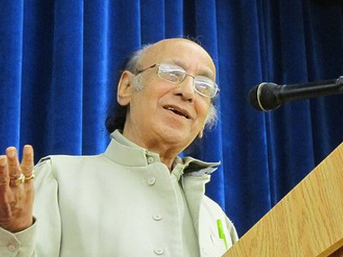 'He avoided clichés in poetry': Javed Akhtar on poet and lyricist Nida Fazli 'He avoided clichés in poetry': Javed Akhtar on poet and lyricist Nida Fazli