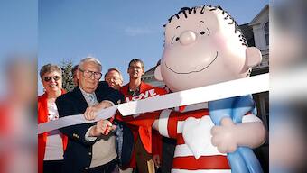 Cartoonist Linus Maurer, who gave name to 'Peanuts' character, dies at the age of 90