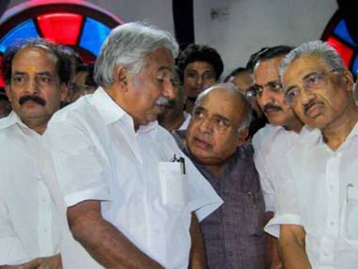 Kerala CM Oommen Chandy presents budget amid protests by opposition