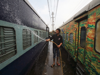 Big proposals, no fare hike: How Suresh Prabhu avoided the bitter pill in Rail Budget 2016 Big proposals, no fare hike: How Suresh Prabhu avoided the bitter pill in Rail Budget 2016