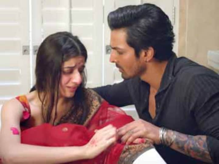 Salman Khan is the lucky charm for this week's release, 'Sanam Teri Kasam'