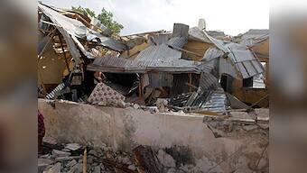 Islamist suicide bomber kills atleast 30 in twin blasts in Somali town