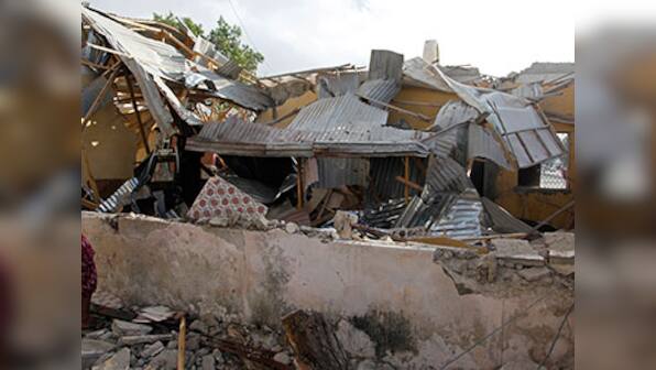 Islamist suicide bomber kills atleast 30 in twin blasts in Somali town