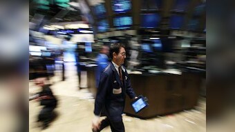 Dow plummets 425 points as interest rate surge and oil price rise dampen Q1 results