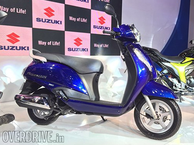 Auto Expo: Suzuki Motorcycle unveils new Access 125, upgrades Gixxer Auto Expo: Suzuki Motorcycle unveils new Access 125, upgrades Gixxer