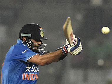 Be like Virat: Pakistan cricketing greats hail Kohli, ask their batsmen to respect conditions Be like Virat: Pakistan cricketing greats hail Kohli, ask their batsmen to respect conditions