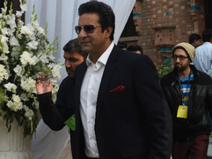 Don't think it is sensible to have three different captains for Pakistan: Wasim Akram