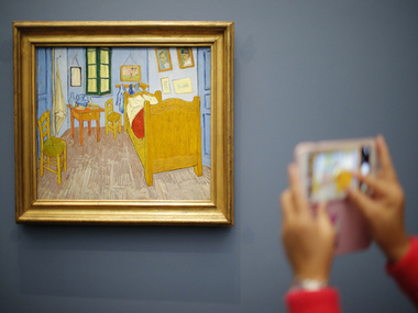 At Art Institute of Chicago, sleep in a replica of Van Gogh's bedroom for $10 At Art Institute of Chicago, sleep in a replica of Van Gogh's bedroom for $10