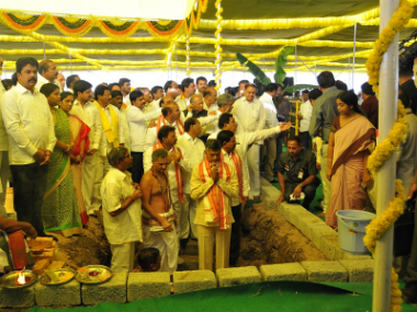 The move from Hyderabad to Amaravati: Dream capital turns nightmarish for Andhra govt staff The move from Hyderabad to Amaravati: Dream capital turns nightmarish for Andhra govt staff