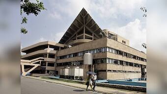 Fee hike, fund of Rs 2,000 crore: Panel recommends changes in IITs' finances to reduce dependence on govt
