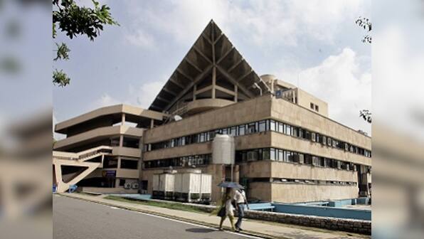 Fee hike, fund of Rs 2,000 crore: Panel recommends changes in IITs' finances to reduce dependence on govt