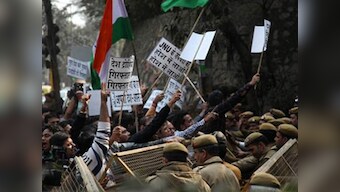 Sedition Debate: Now, University of British Columbia students voice support for JNU students