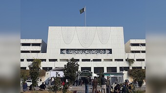 Pakistan's newly-elected Parliament holds maiden session; Speaker Ayaz Sadiq administers oath to new members
