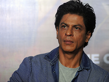 BMC fines Shah Rukh Khan almost Rs 2 lakh for illegal ramp outside Mannat BMC fines Shah Rukh Khan almost Rs 2 lakh for illegal ramp outside Mannat