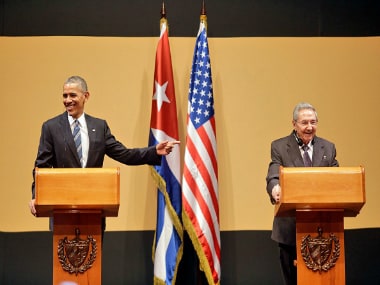 With Obama by his side, Castro denies the existence of political prisoners in Cuba