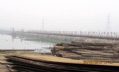 Where's the 'art' in living like this? Sri Sri Ravi Shankarji, please note how your event is killing the Yamuna