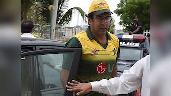 Drunk man interrupts Wasim Akram's TV interview after India-Australia World T20 clash