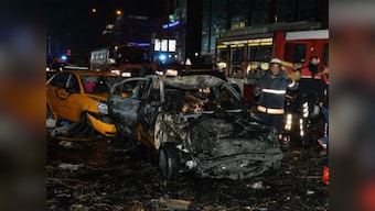 Turkey carries out airstrikes after Ankara's car bombing left 37 dead