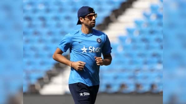 Ashish Nehra believes he can still bowl over 140 kmph at 37; hails MS Dhoni's 'amazing' fitness