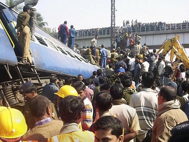 Delhi, Mumbai, Bhagalpur… Kolkata flyover collapse not the first of its kind in India Delhi, Mumbai, Bhagalpur… Kolkata flyover collapse not the first of its kind in India