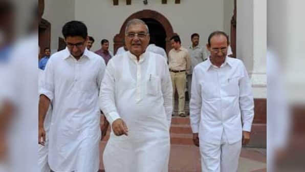 Jat quota stir: Hooda demands dismissal of Khattar govt in Haryana and imposition of President's rule