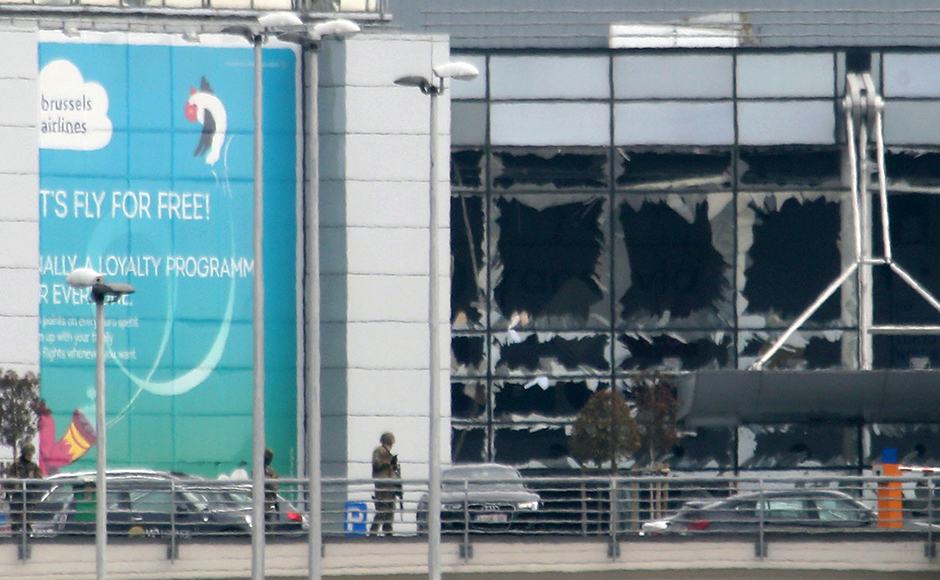 Brussels bomber identified as jailer of foreign Islamic State hostages Brussels bomber identified as jailer of foreign Islamic State hostages