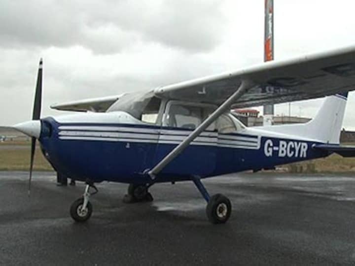 Plane crashes into market in Bolivia, four dead