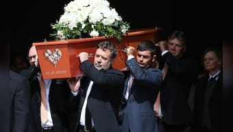 Final farewell: Martin Crowe laid to rest in emotional funeral, actor Russell Crowe among pallbearers