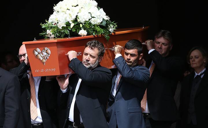 Final farewell: Martin Crowe laid to rest in emotional funeral, actor Russell Crowe among pallbearers