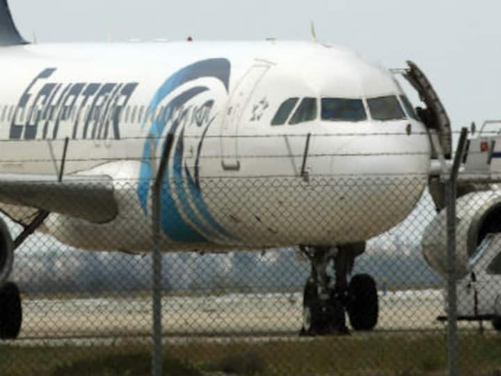 'How come you've never hijacked anything for me?': Twitterati react to EgyptAir hijacking 'How come you've never hijacked anything for me?': Twitterati react to EgyptAir hijacking