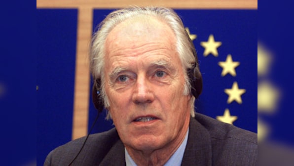 'Tomorrow I'll miss you': George Martin, legendary producer of The Beatles, dies at 90