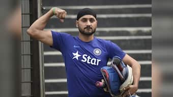 Pulwama terror attack: Harbhajan Singh calls for India to boycott World Cup clash against Pakistan