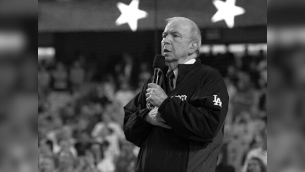 Farewell, Frank: Sinatra Jr suffers cardiac arrest while on tour, passes away at 72