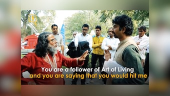Art of shivving? 'Supporters' of Sri Sri Ravi Shankar threaten to kill man who complained against World Culture Festival
