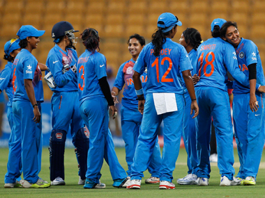 Before the Eden Gardens blockbuster, favourites India take on Pakistan in the Women's World T20 Before the Eden Gardens blockbuster, favourites India take on Pakistan in the Women's World T20