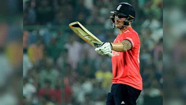 Jason Roy toys with New Zealand as England storm into World T20 final