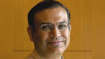 Govt is on your side, govt wants to work with you: Sinha on EPF withdrawal
