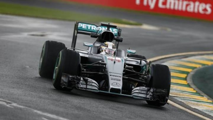 2016 Australian GP: Hamilton dominates Friday Practice