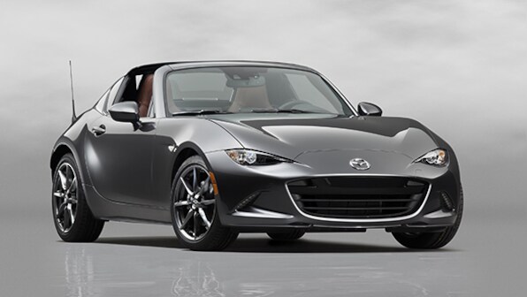 2016 New York Motor Show: New Mazda MX-5 RF unveiled