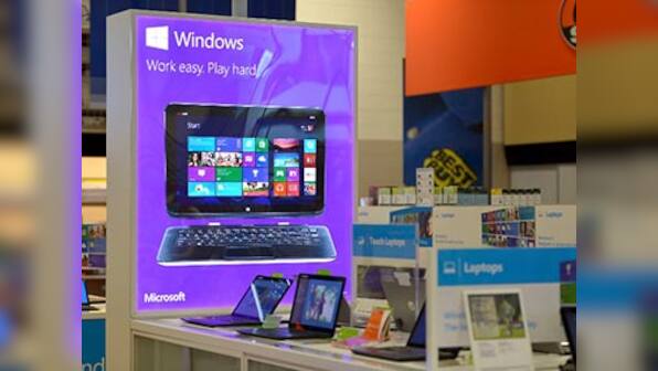 After a failed hostile takeover attempt in 2008, Microsoft now may support potential bidders for Yahoo